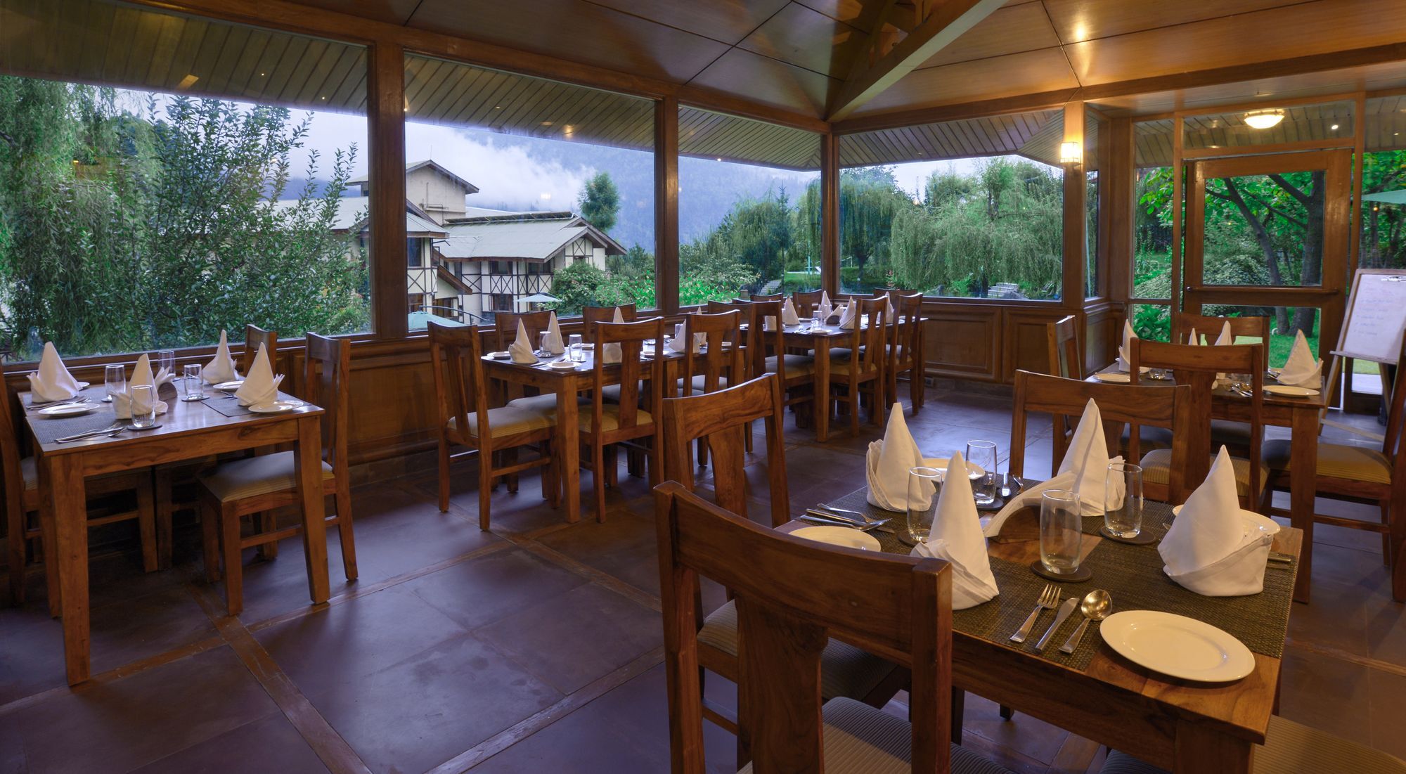 Solang Valley Resort Palchān Exteriér fotografie